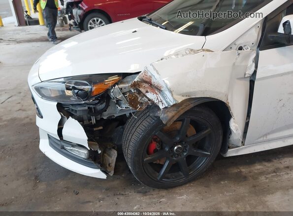 1FADP3L9XJL290004 2018 FORD FOCUS ST White Դիմացի տեսք