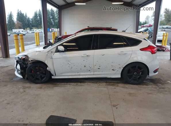 1FADP3L9XJL290004 2018 FORD FOCUS ST White 