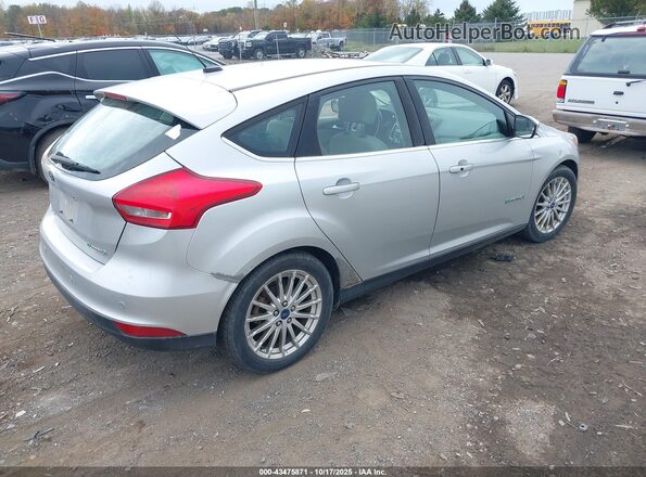1FADP3R48GL393118 2016 FORD FOCUS ELECTRIC Серебряный Задняя правая четверть