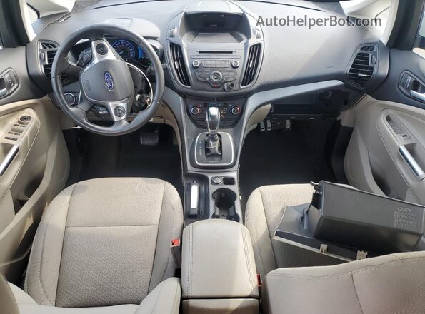 1FADP5AU2JL104751 2018 FORD C-MAX White Vista del salpicadero