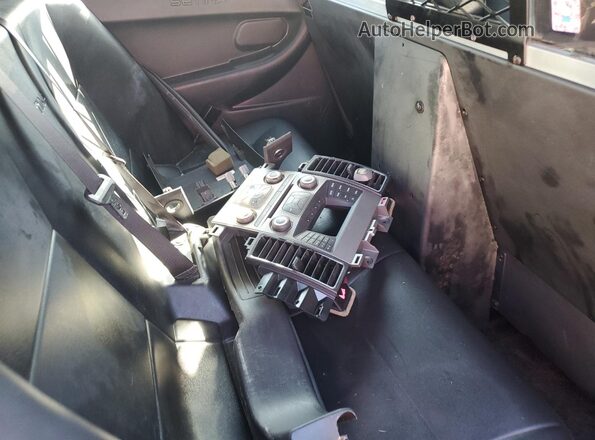 1FAHP2L85KG102437 2019 FORD TAURUS Two Tone Widok komory silnika