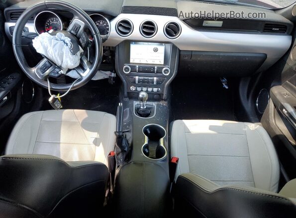 1FATP8FF3K5204869 2019 FORD MUSTANG Red Вид панелі приладів