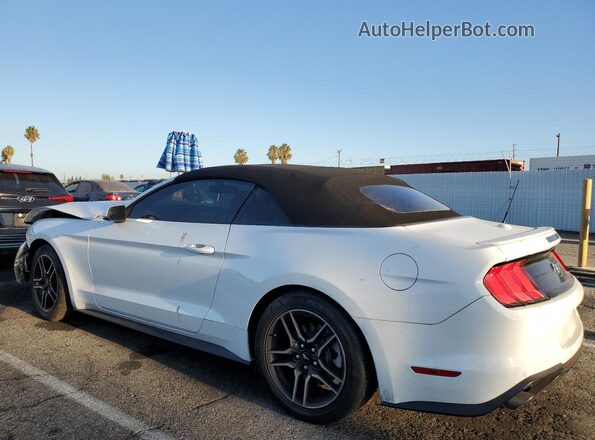 1FATP8UH2K5138514 2019 FORD MUSTANG White უკანა მარცხენა