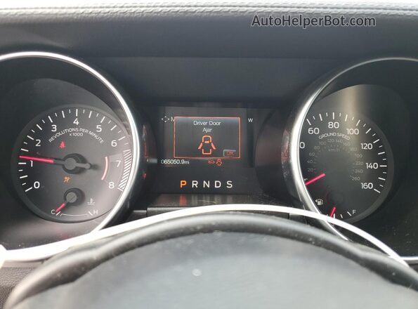 1FATP8UH6L5126092 2020 FORD MUSTANG Silver Widok zestawu wskaźników