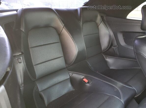 1FATP8UH7L5131575 2020 FORD MUSTANG Red უკანა სავარძლების ხედი