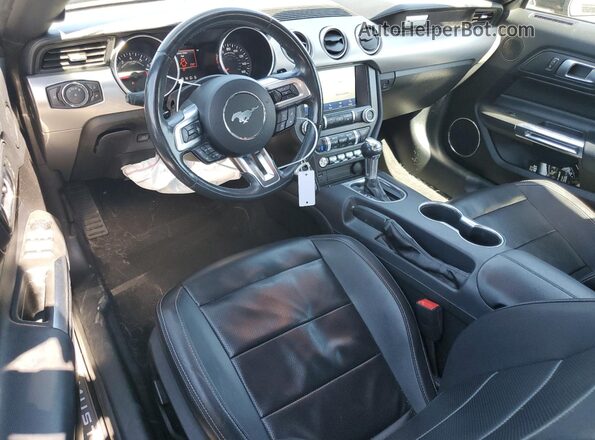 1FATP8UH7M5106256 2021 FORD MUSTANG Black Առջևի վահանակի տեսք