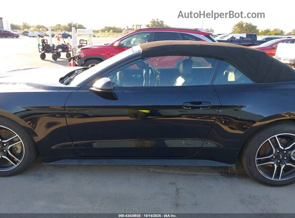 1FATP8UH8N5105666 2022 FORD MUSTANG Черный Панорамный вид салона 360°