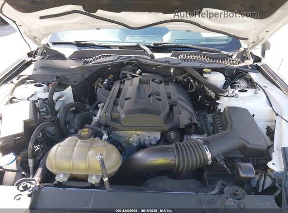 1FATP8UH9L5147874 2020 FORD MUSTANG White Rear view