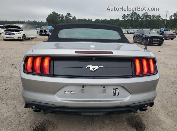1FATP8UH9L5157434 2020 FORD MUSTANG Silver Widok z tyłu