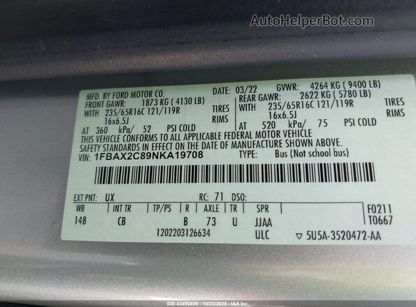 1FBAX2C89NKA19708 2022 FORD PASSENGER Silver Вид підкапотного простору