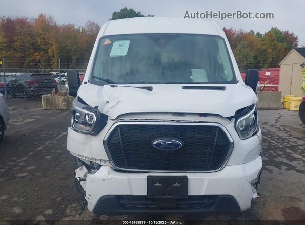 1FBAX2C89PKA93844 2023 FORD PASSENGER White Սարքավորումների վահանակի տեսք