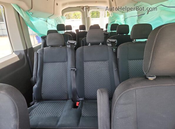 1FBAX2C8XLKA24252 2020 FORD TRANSIT White Rear seats view