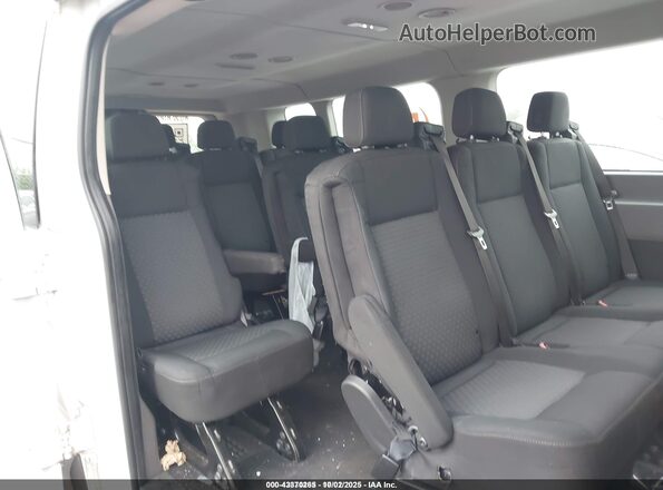 1FBAX2Y82MKA49303 2021 FORD PASSENGER White 