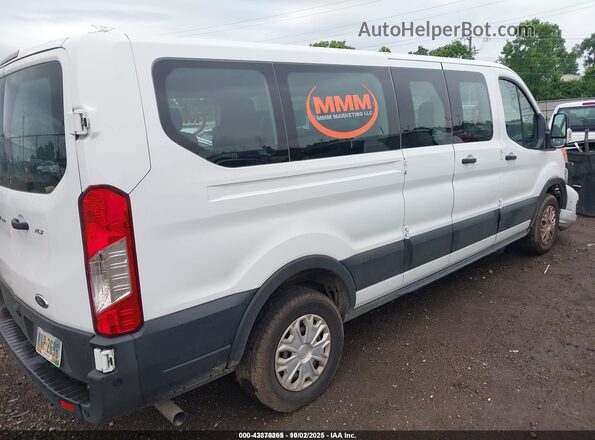1FBAX2Y82MKA49303 2021 FORD PASSENGER White 