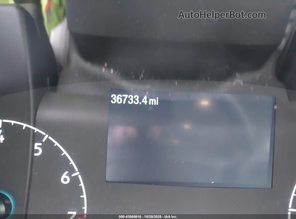 1FBAX2Y84RKA15998 2024 FORD PASSENGER White Widok tylnych siedzeń