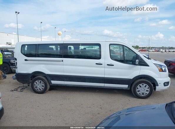1FBAX2Y86SKA75237 2025 FORD PASSENGER White 360 interior view