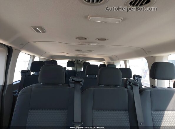 1FBAX2Y87LKB59200 2020 FORD PASSENGER White VIN կոդի պիտակի տեսք