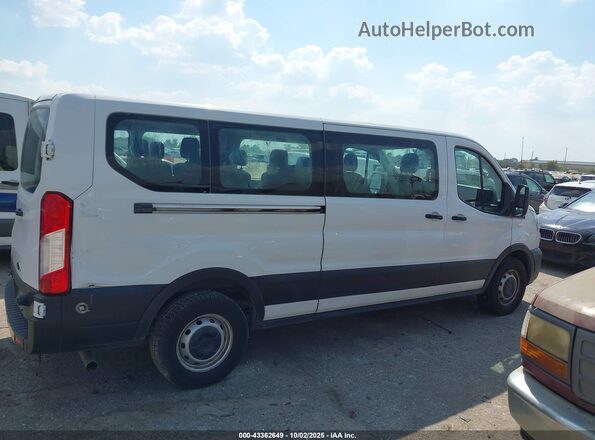 1FBAX2Y87LKB59200 2020 FORD PASSENGER White Սալոնի հետևի տեսք