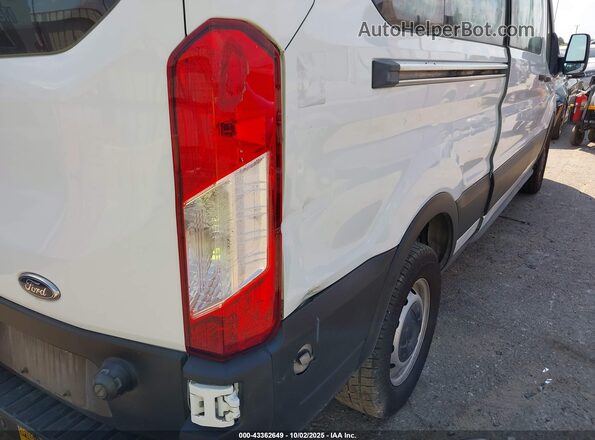 1FBAX2Y87LKB59200 2020 FORD PASSENGER White Դիմացի տեսք