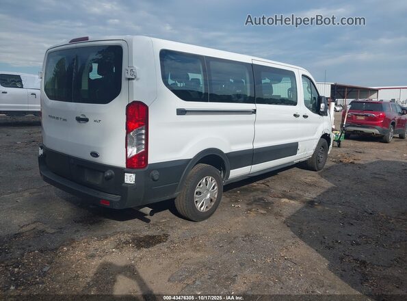 1FBAX2Y89RKA16922 2024 FORD PASSENGER White Հետևի աջ