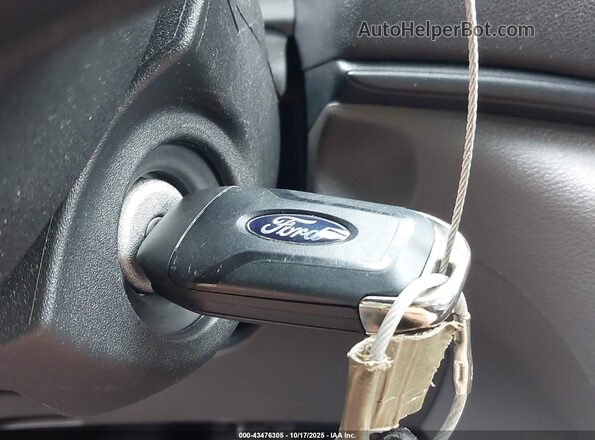 1FBAX2Y89RKA16922 2024 FORD PASSENGER White Առջևի վահանակի տեսք