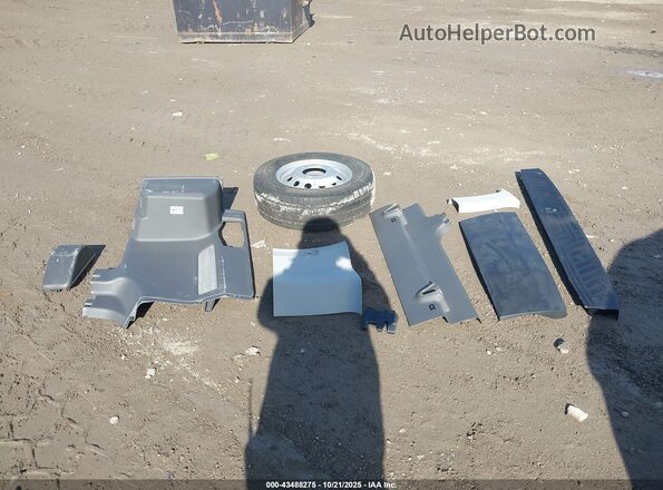 1FBAX9YG1RKB28338 2024 FORD PASSENGER Black Սարքավորումների վահանակի տեսք