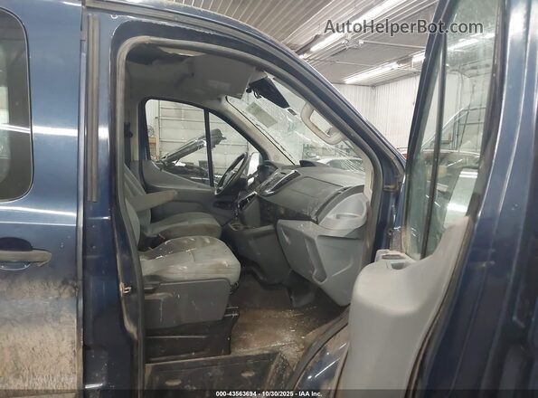 1FBZX2YM5GKA53382 2016 FORD TRANSIT-350 Blue Front interior view