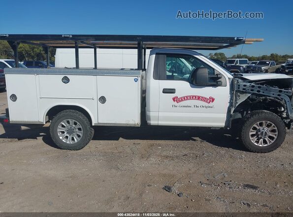 1FDBF2A6XMEC76342 2021 FORD F-250 White Widok wnętrza 360 stopni