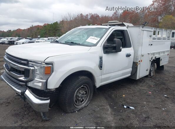 1FDBF3E61LED61195 2020 FORD F-350 CHASSIS White Vista tres cuartos delantera izquierda