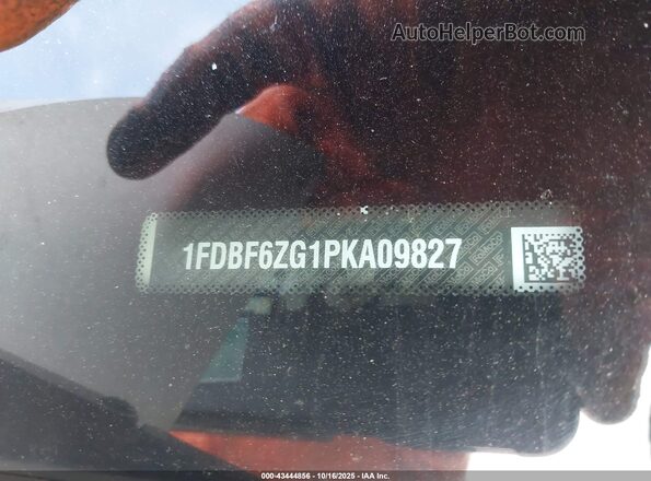1FDBF6ZG1PKA09827 2023 FORD TRANSIT-350 White Widok komory silnika