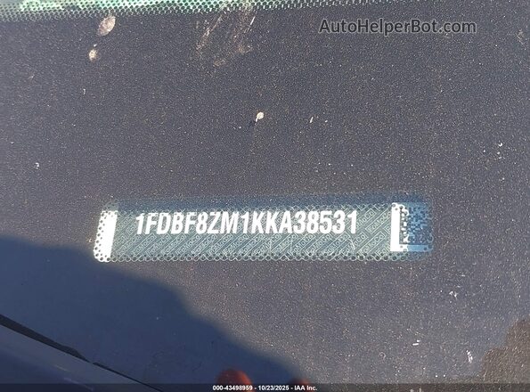 1FDBF8ZM1KKA38531 2019 FORD TRANSIT-350 White VIN კოდის სტიკერის ხედი