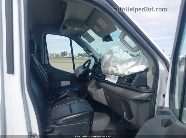 1FDBW5Z85LKA32394 2020 FORD TRANSIT-350 Белый Вид салона спереди