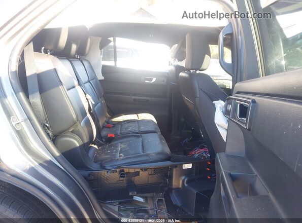 1FM5K8AB6NGC42364 2022 FORD POLICE INTERCEPTOR Gray Widok naklejki z numerem VIN