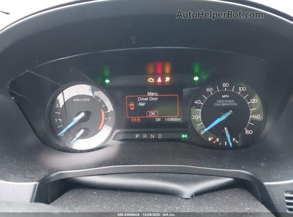 1FM5K8AR4JGA26634 2018 FORD POLICE INTERCEPTOR Silver Հետևի նստատեղերի տեսք