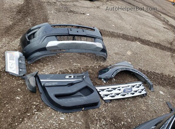 1FM5K8D82JGC27998 2018 FORD FORD EXPLORER Black Widok komory silnika