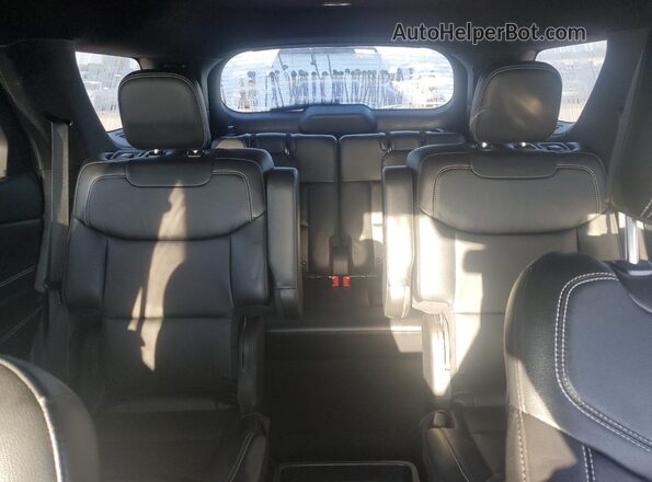 1FM5K8GC0LGC29722 2020 FORD FORD EXPLORER Red Widok tylnych siedzeń