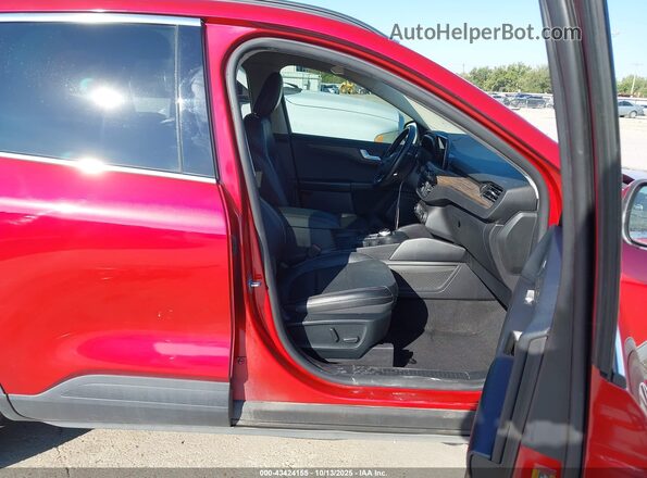 1FMCU0DZ9LUA75296 2020 FORD ESCAPE Red Front interior view