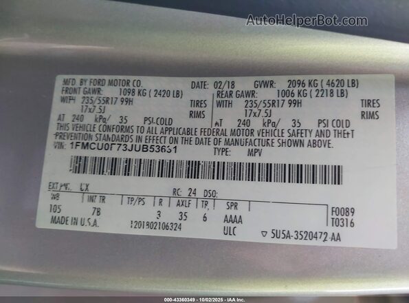 1FMCU0F73JUB53631 2018 FORD ESCAPE Silver Vista del compartimento del motor