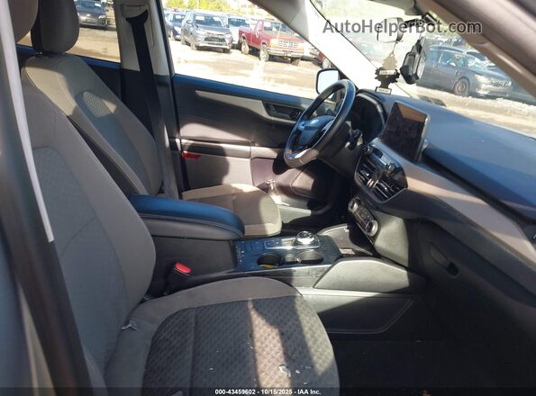 1FMCU0G61NUB86171 2022 FORD ESCAPE Silver Widok wnętrza z przodu