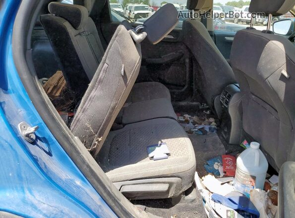 1FMCU0G68LUC48050 2020 FORD ESCAPE Blue Rear seats view