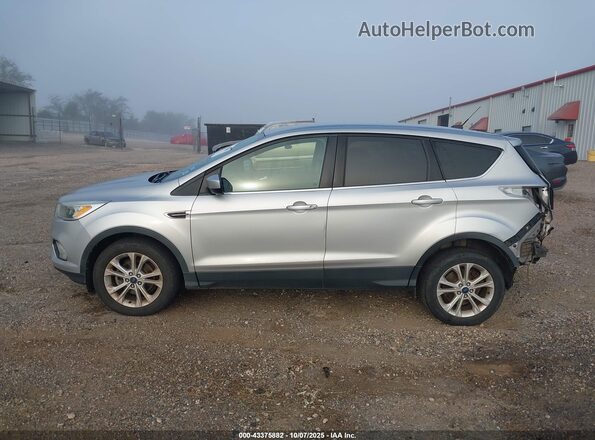 1FMCU0GD7HUD94199 2017 FORD ESCAPE Silver 