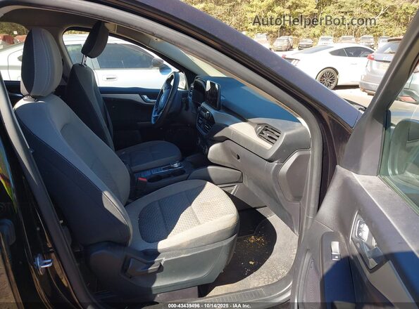 1FMCU9BZ2LUC29760 2020 FORD ESCAPE Черный Вид салона спереди