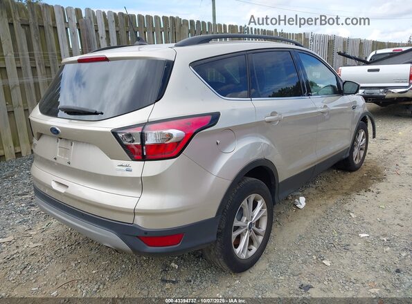 1FMCU9HD5JUD28159 2018 FORD ESCAPE Beige Trasero derecho