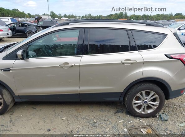 1FMCU9HD5JUD28159 2018 FORD ESCAPE Beige Vista interior de 360 grados