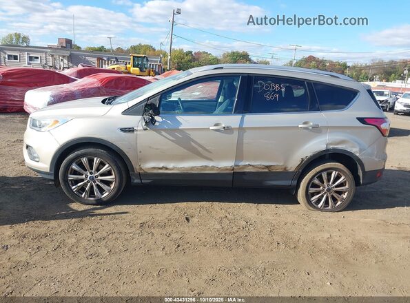 1FMCU9JD2HUD02056 2017 FORD ESCAPE Gold 360 interior view