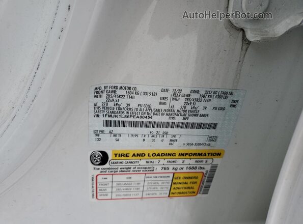 1FMJK1L86PEA00454 2023 FORD EXPEDITION Белый Вид наклейки с VIN-кодом