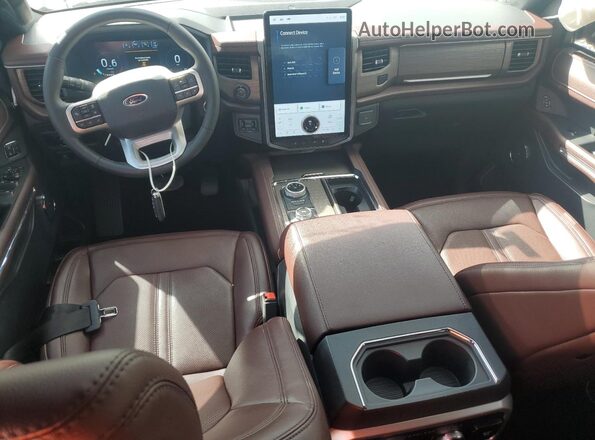 1FMJK2A86REA29724 2024 FORD EXPEDITION Белый Вид панели приборов