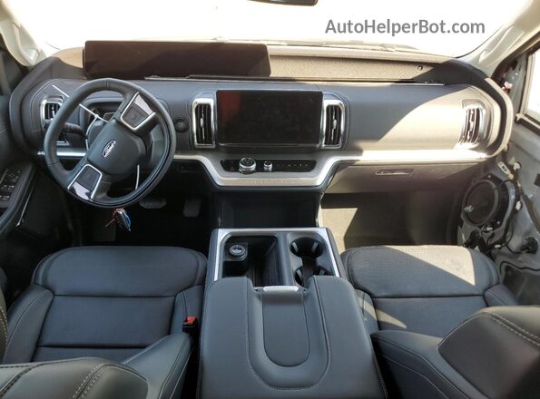 1FMJU1M83SEA32991 2025 FORD EXPEDITION Gray Widok deski rozdzielczej