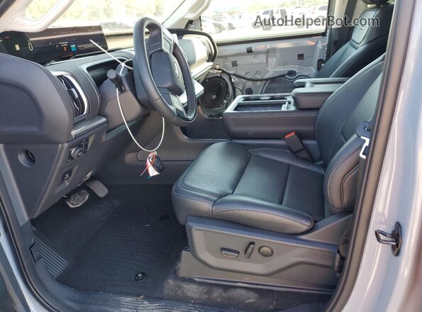 1FMJU1M83SEA32991 2025 FORD EXPEDITION Gray Widok wnętrza z przodu