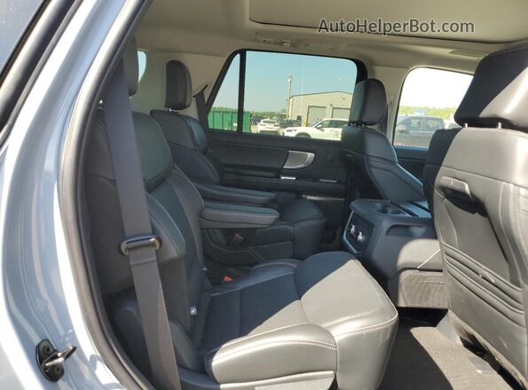 1FMJU1M83SEA32991 2025 FORD EXPEDITION Gray Widok wnętrza z tyłu
